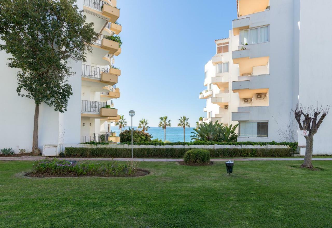 Tgh/ Marbella Beachfront And Center Kültér fotó