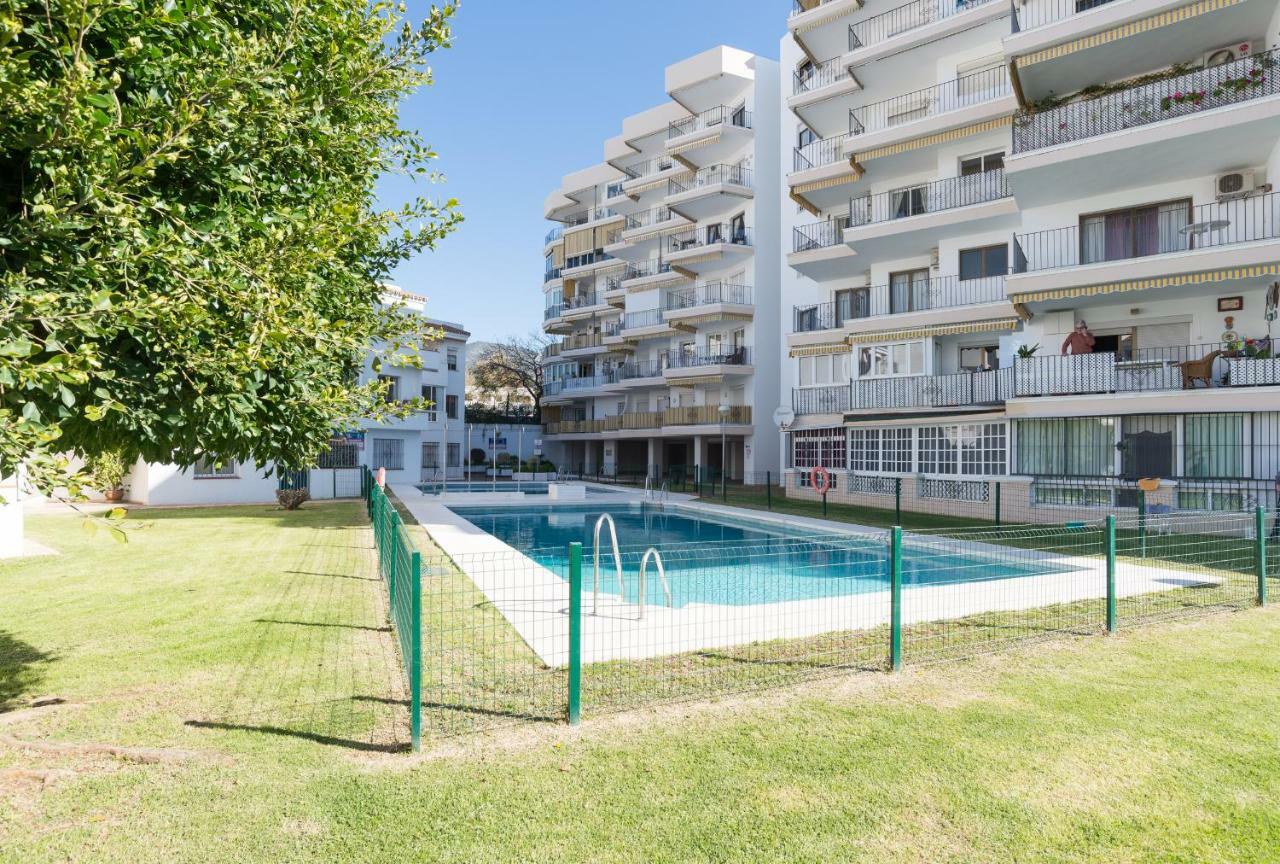 Tgh/ Marbella Beachfront And Center Kültér fotó